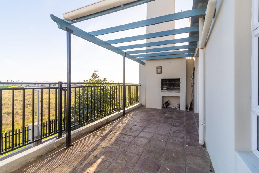 To Let 2 Bedroom Property for Rent in Gordons Bay Central Western Cape